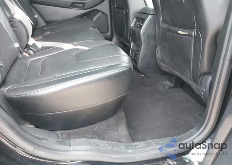 2019 Ford Edge Titanium z USA, uszkodzony, nr VIN 2FMPK4K96KBC37276